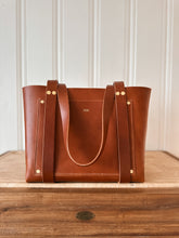 Load image into Gallery viewer, Large Tote in Italian Chestnut Vegetable Tanned Leather
